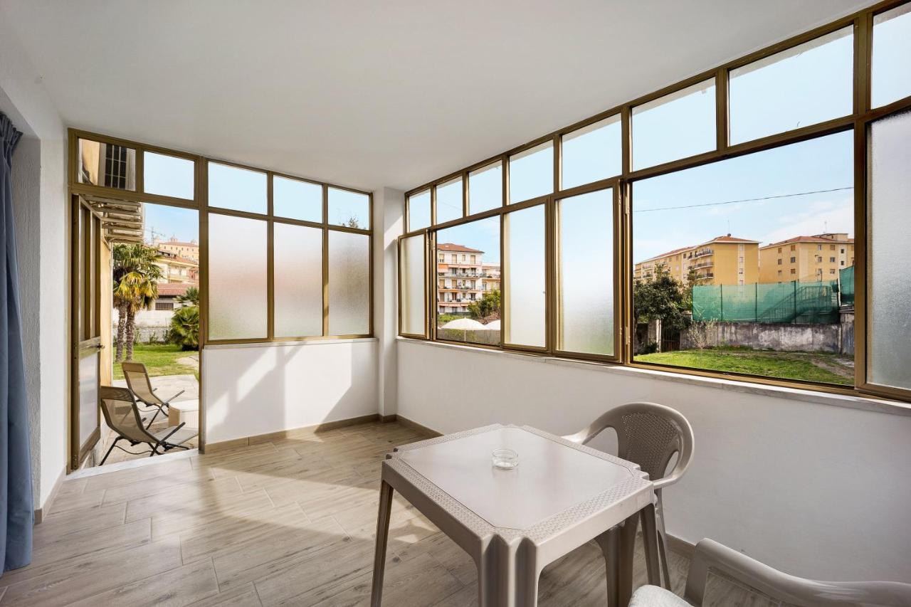 Il Gattino Di Porto Appartamento 3 Imperia Luaran gambar